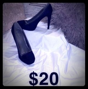 Suede Blue N Gray Heels